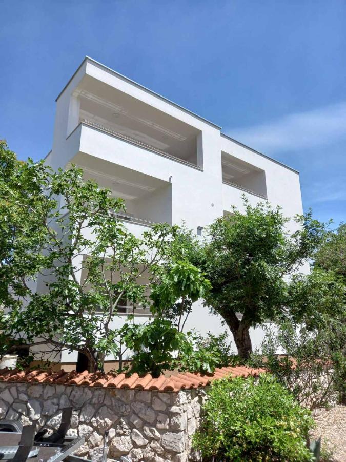 נובי ווינודולסקי Garfild 1 Guest House מראה חיצוני תמונה